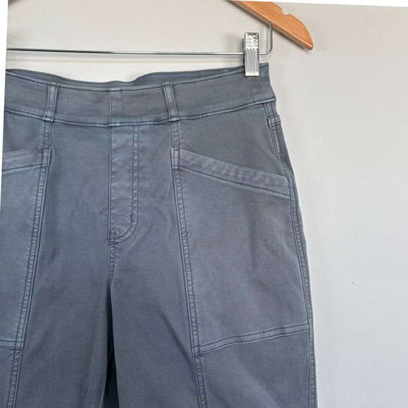 Spanx Size Medium Stretch Twill Pant Straight Leg Gray Casual Stretch Slimming - Picture 4 of 10